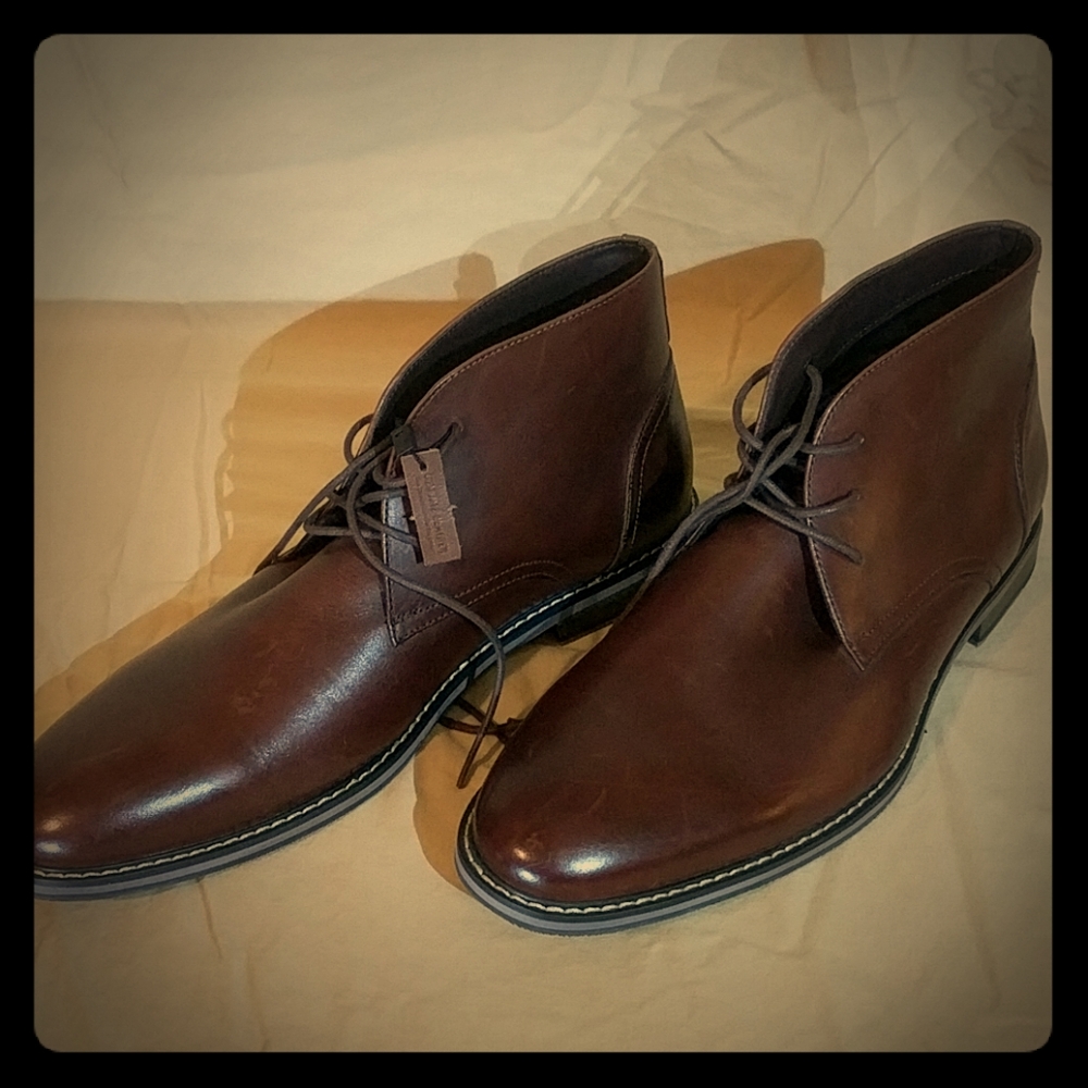 Express Brown Chukka Boots